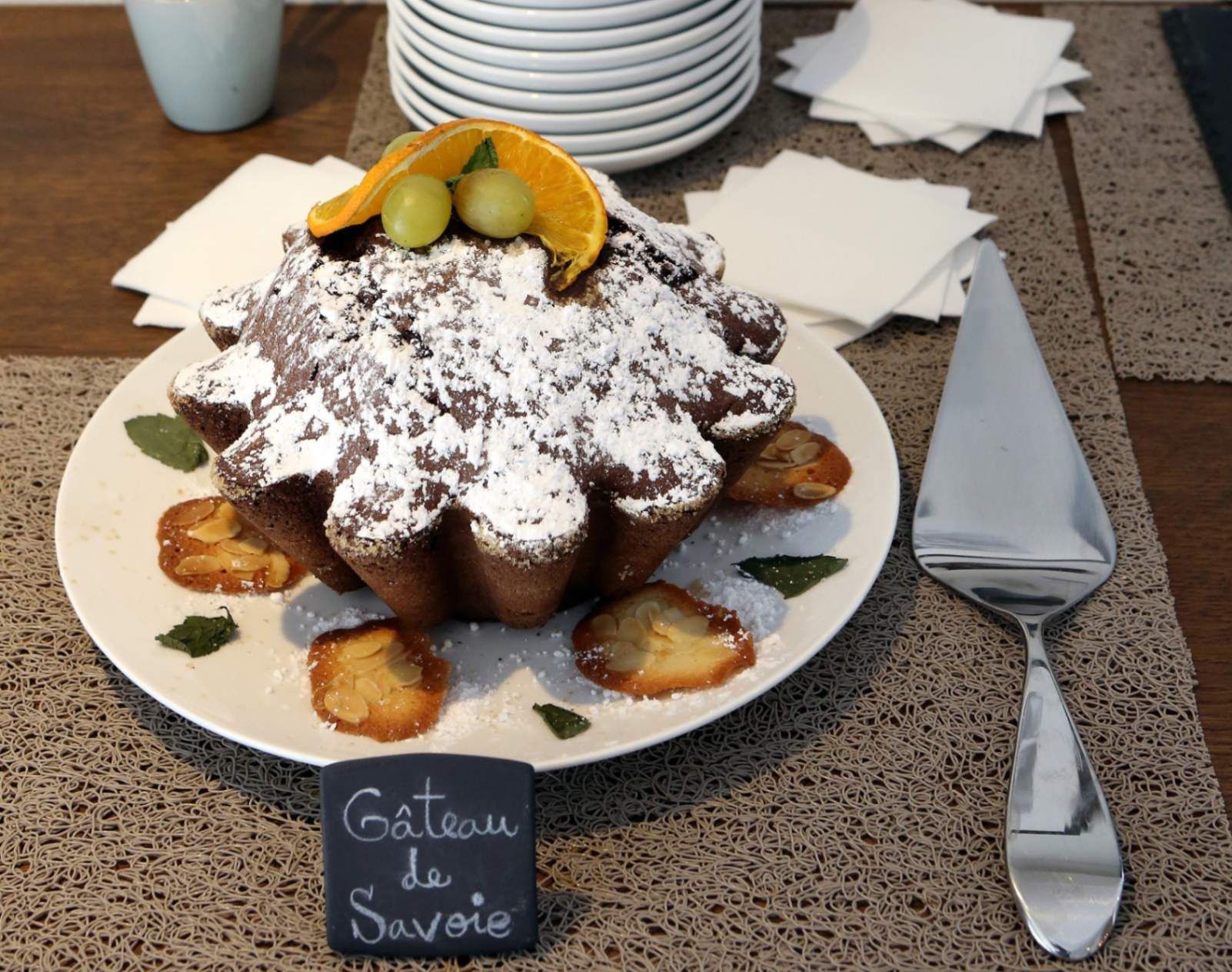 homemade cake served in the Chalet Whymper lounge
