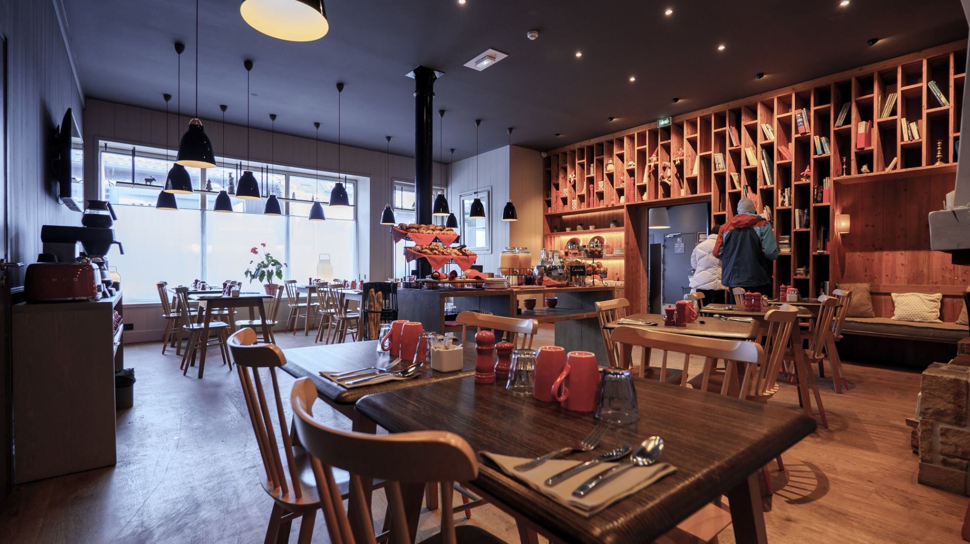 Salle de petit-déjeuner hôtel Faucigny Chamonix