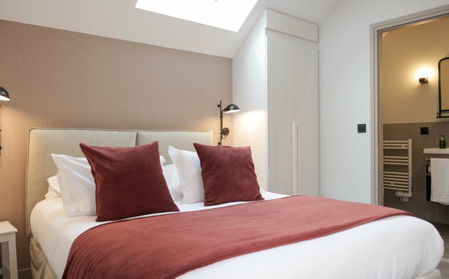 Appart'hôtel chamonix vacances calme lit double avec salle de bain